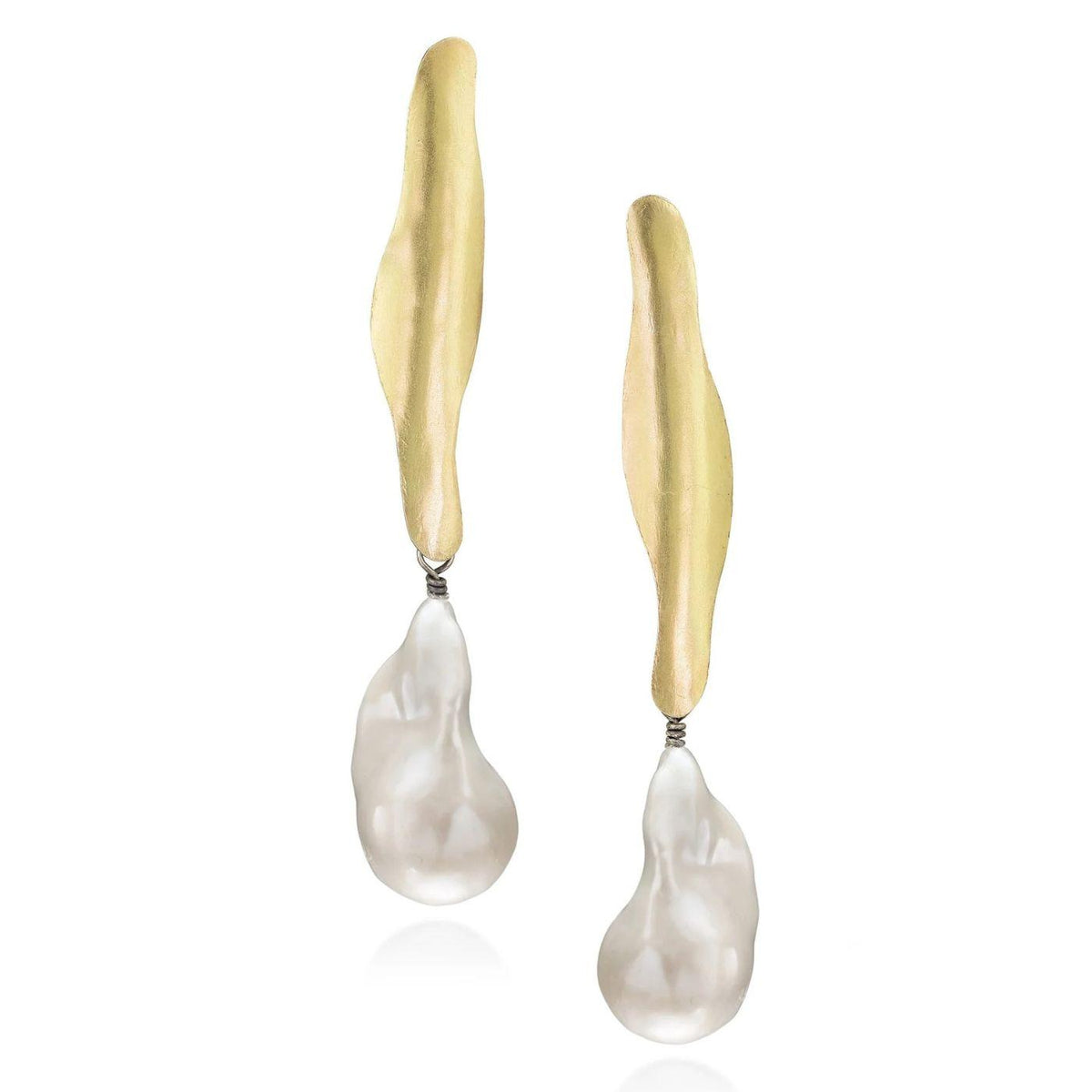 Baroque Pearl Hanging Earrings