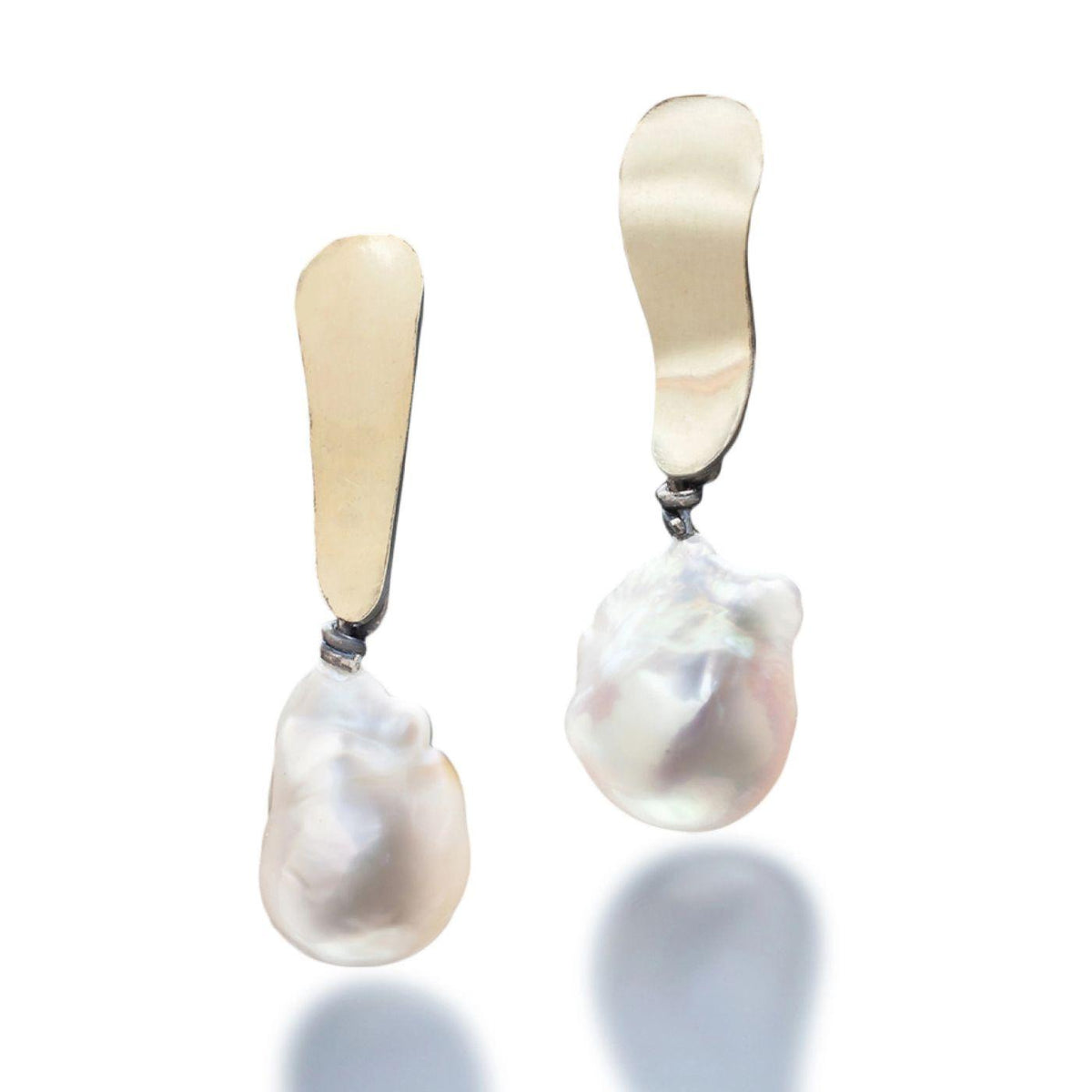 Baroque Pearl Short Hanging Earrings