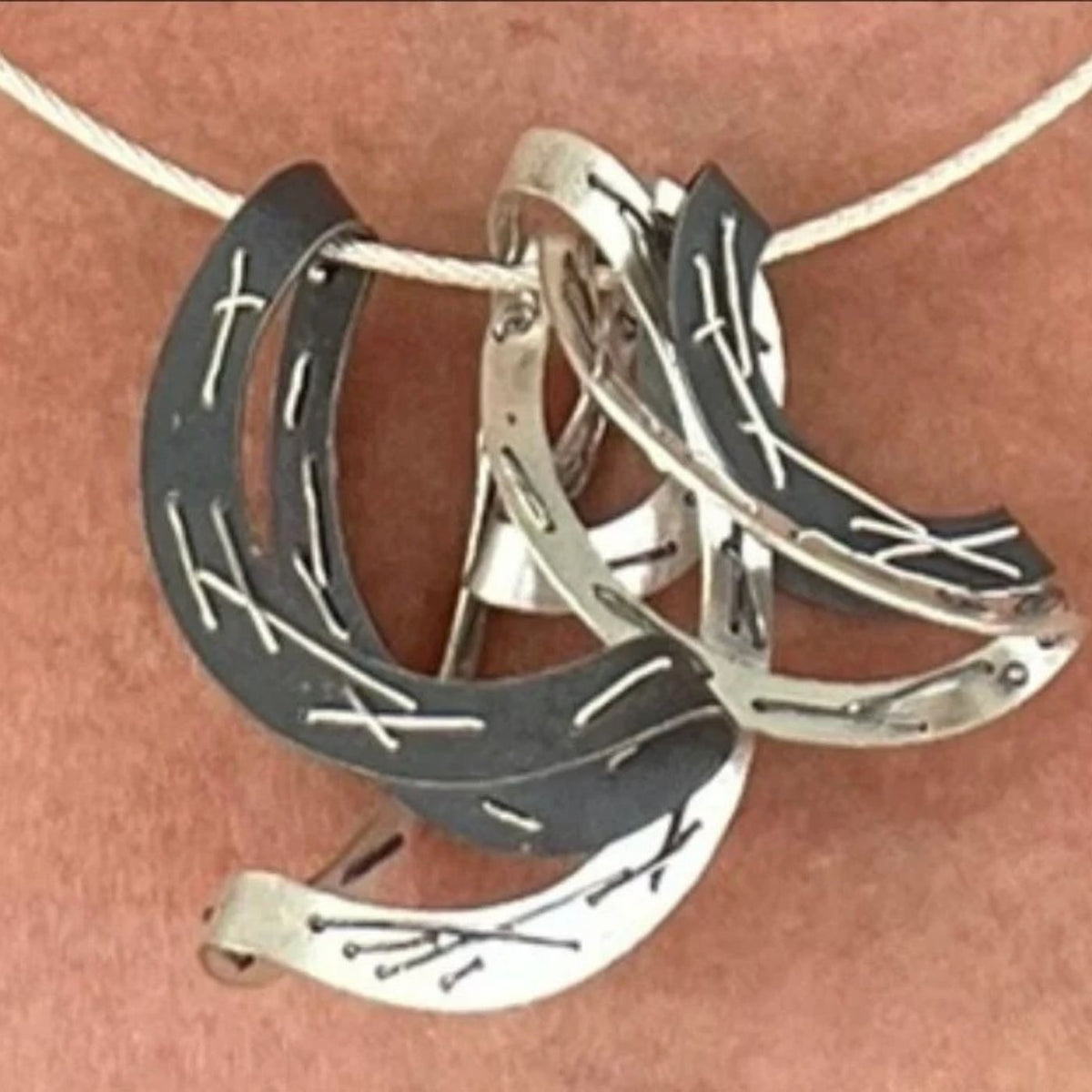 Chaotic Arc Necklace