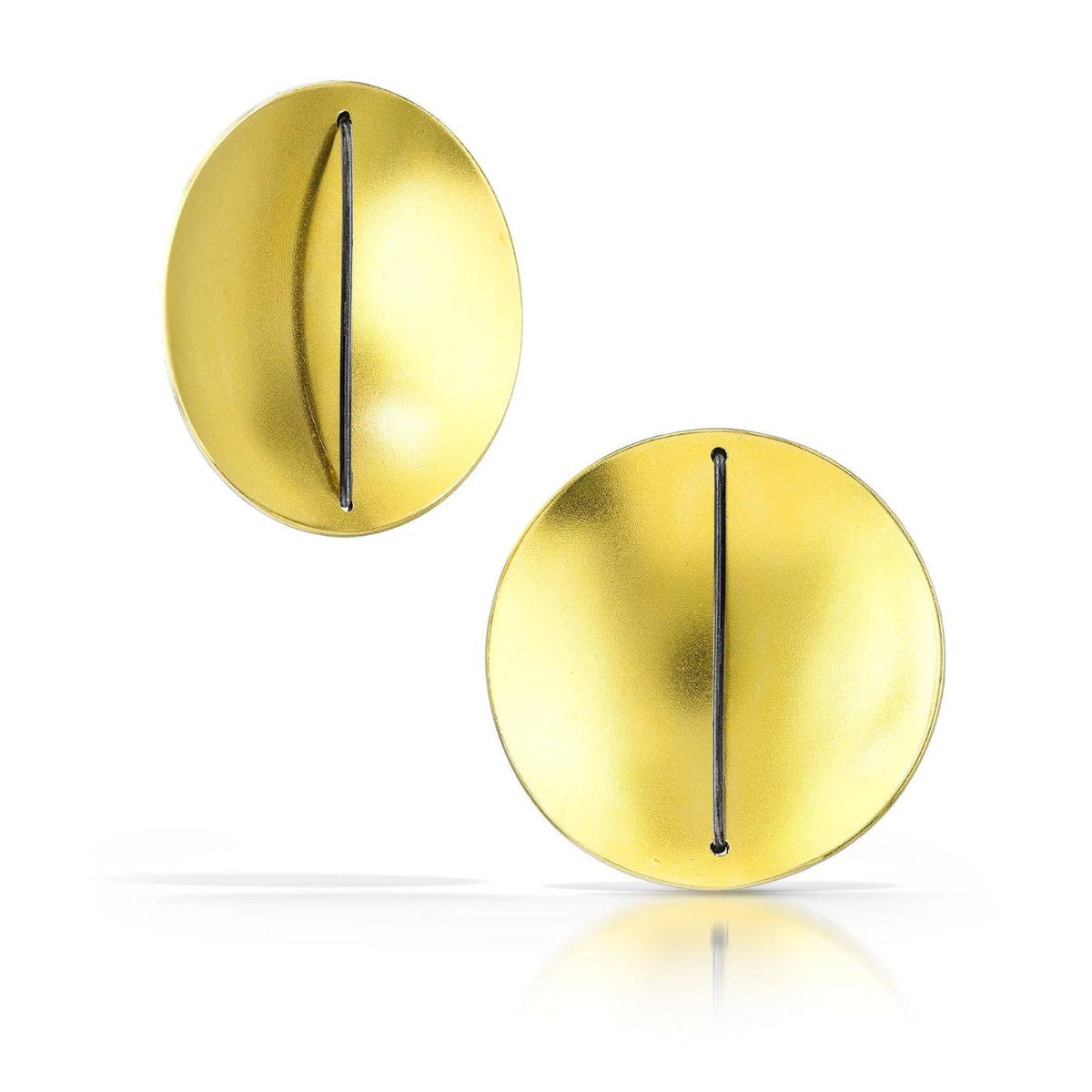 Minimalist Circle Stud Earrings