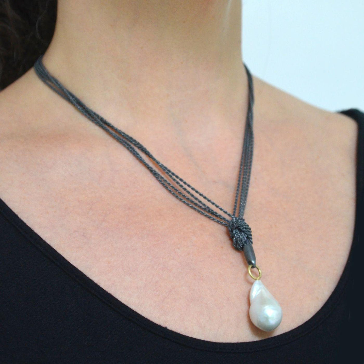 Single Large Pearl Necklace