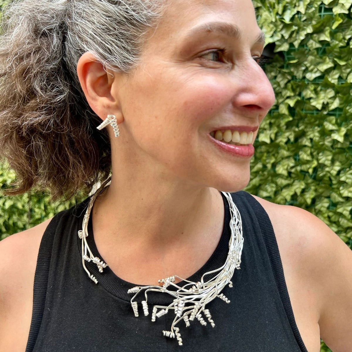 Swirl Collar