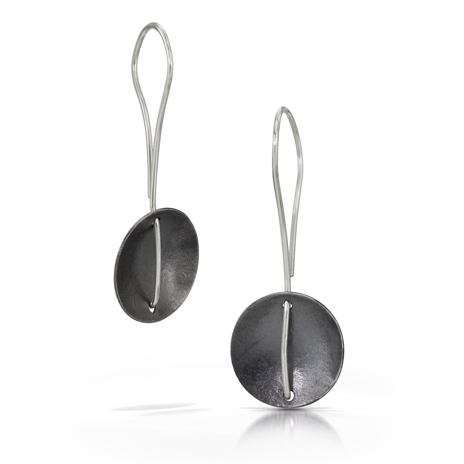 Suzanne Schwartz Hanging Simple Circle Earring